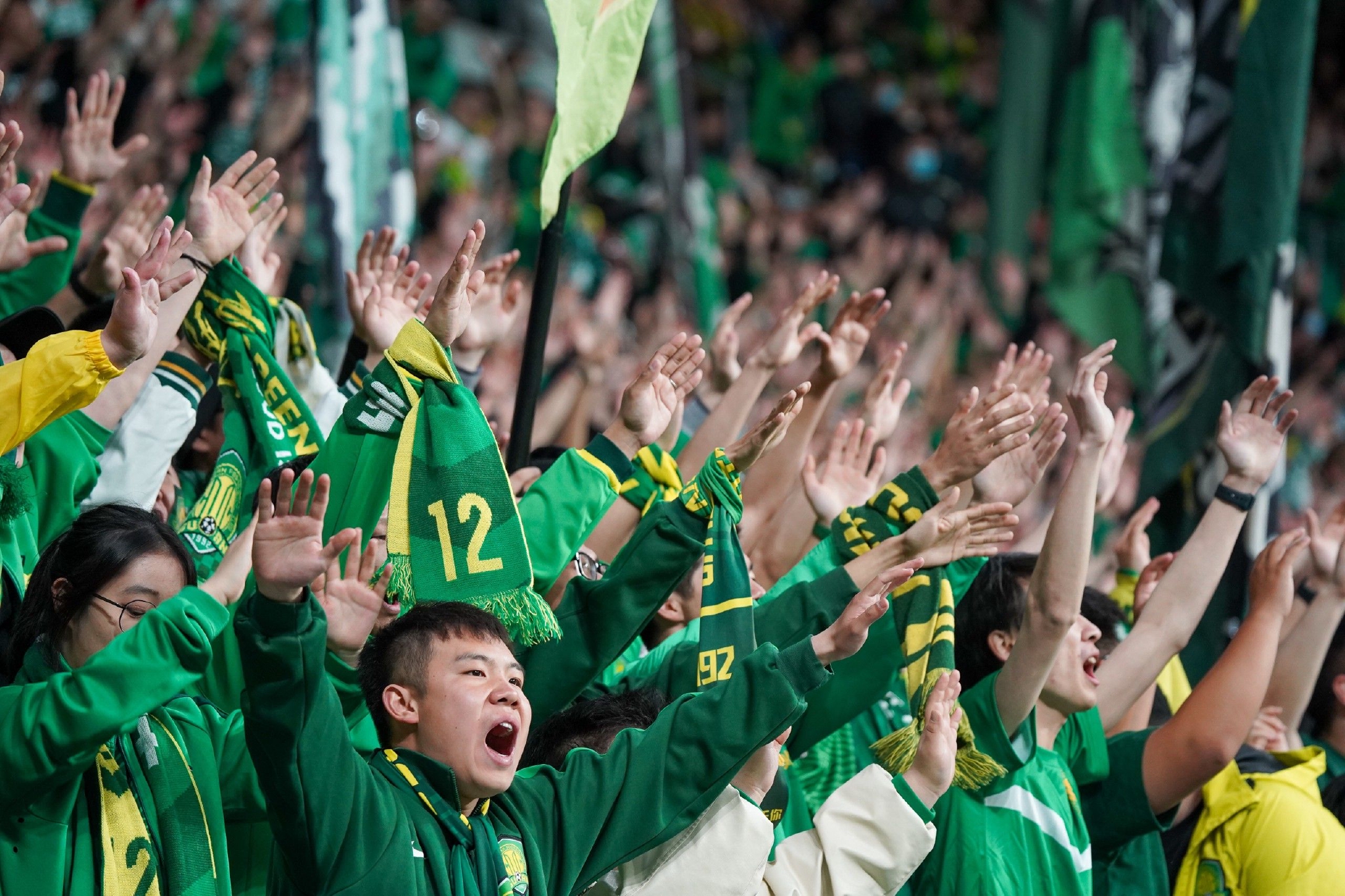 武汉三镇VS河南队：生死保级大战，激战正酣！